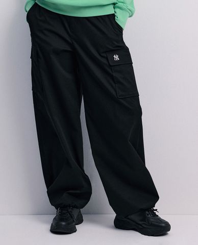  MLB - Quần ống rộng nữ lưng thun Varsity 