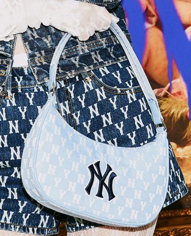  MLB - Túi đeo vai nữ chữ nhật Monogram Jacquard Hobo 