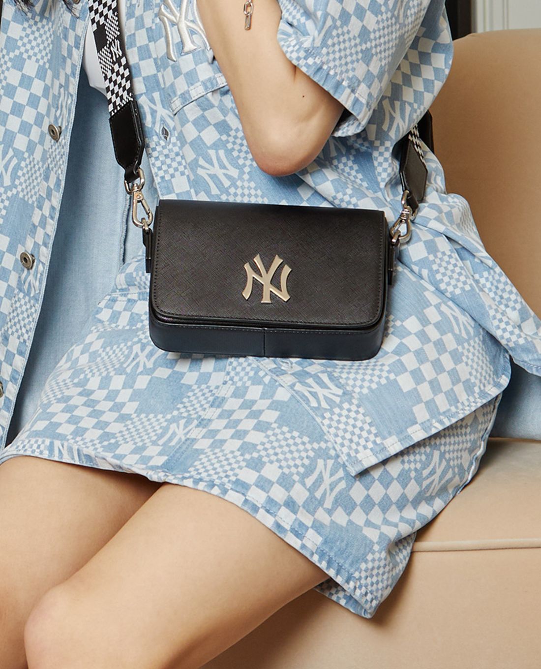 Chân Váy MLB Xếp Ly Basic New York Yankees 3FSKB013350BKS Màu Đen   honglinhauthentic