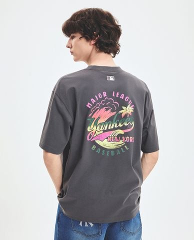  MLB - Áo thun unisex tay ngắn Summer Vintage-Washing Graphic 