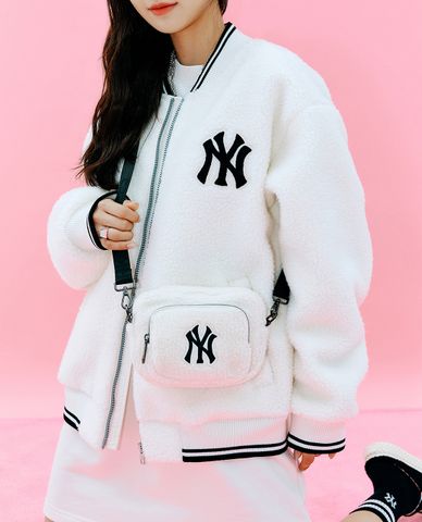  MLB - Túi đeo chéo lông cừu phom chữ nhật Fleece Mini 