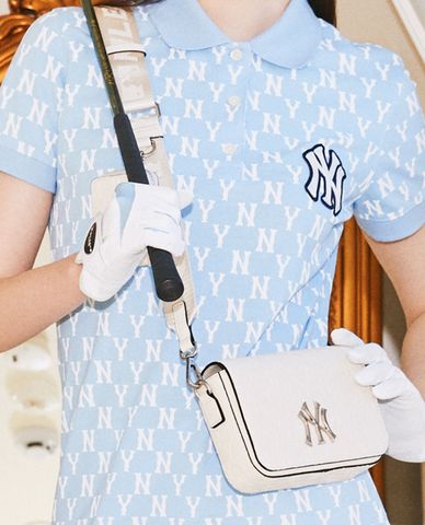  MLB - Túi đeo chéo phom chữ nhật thời trang Monogram Embo 