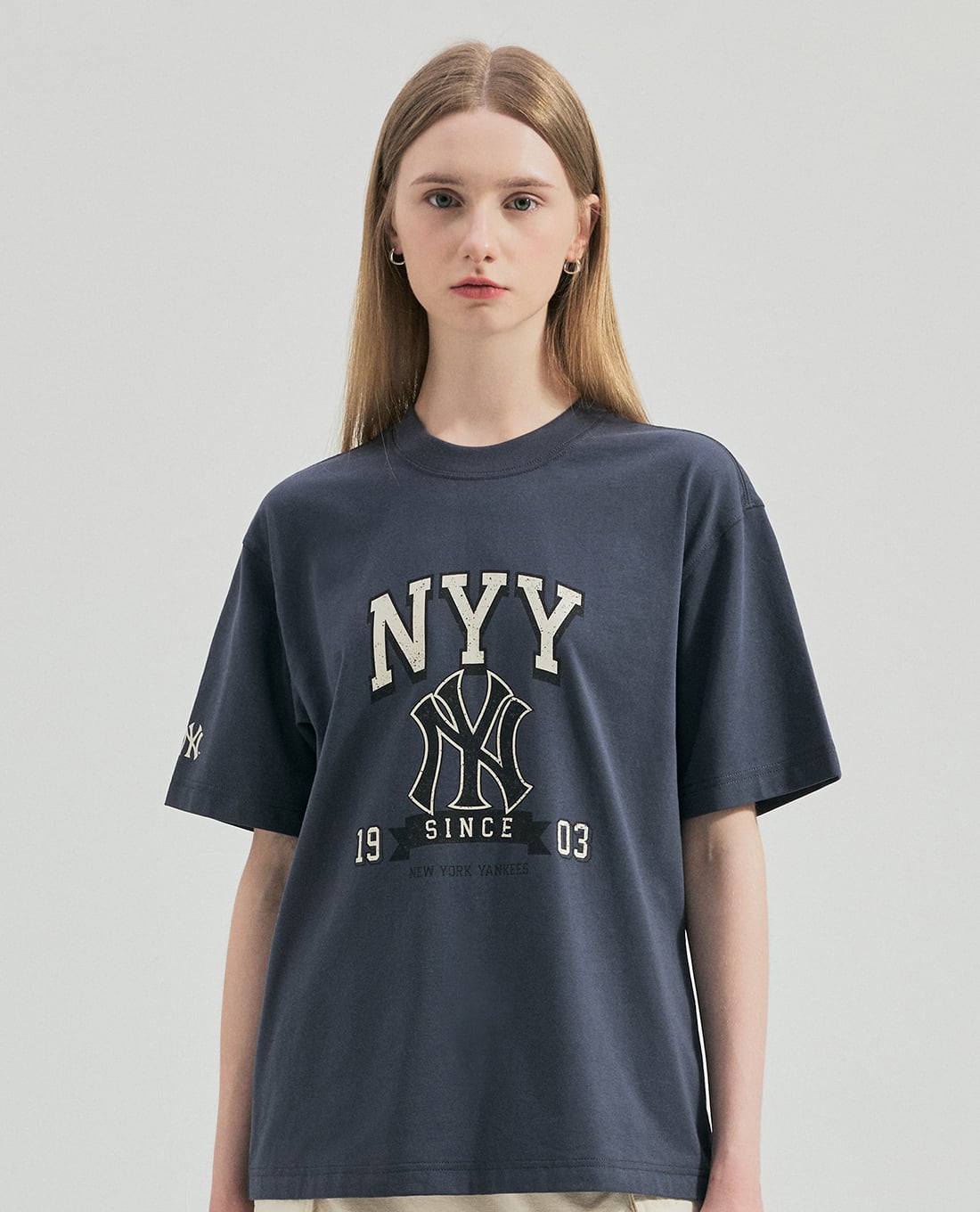 MLB - Áo thun unisex cổ tròn tay ngắn Vintage Big Logo Graphic