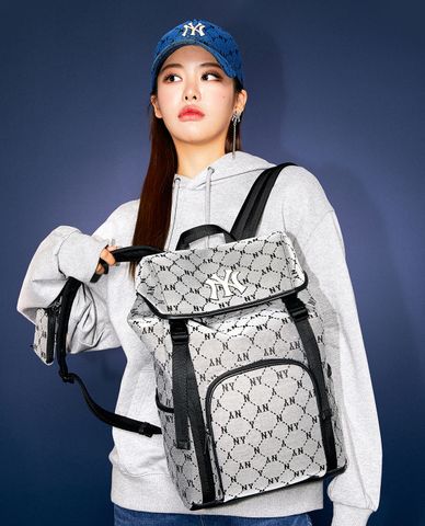  MLB - Balo rút dây Monogram Diamond Jacquard 