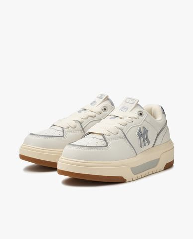  MLB - Giày sneakers unisex cổ thấp Chunky Liner Monogram 