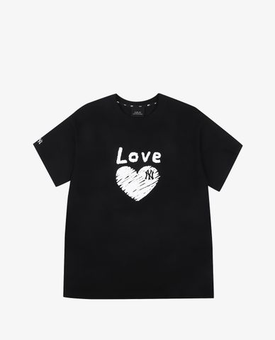  MLB - Áo thun cổ tròn ngắn tay Heart Love Over Fit 