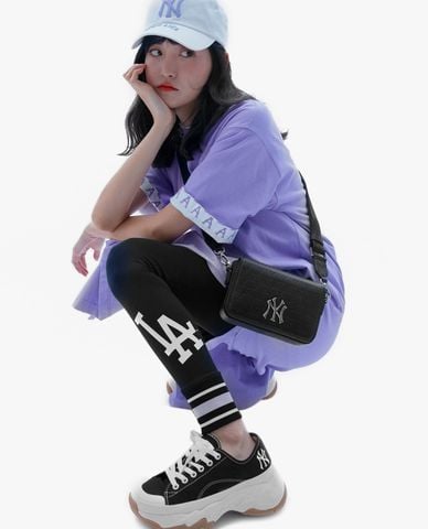  MLB - Túi đeo chéo chữ nhật Monogram 