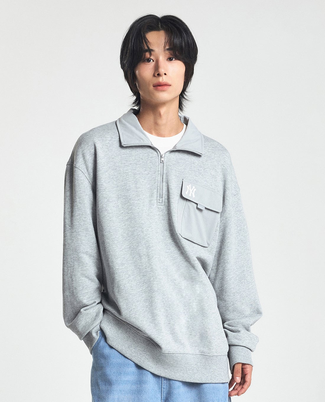 MLB - Áo sweatshirt nam cổ bẻ tay dài Basic Gorpcore