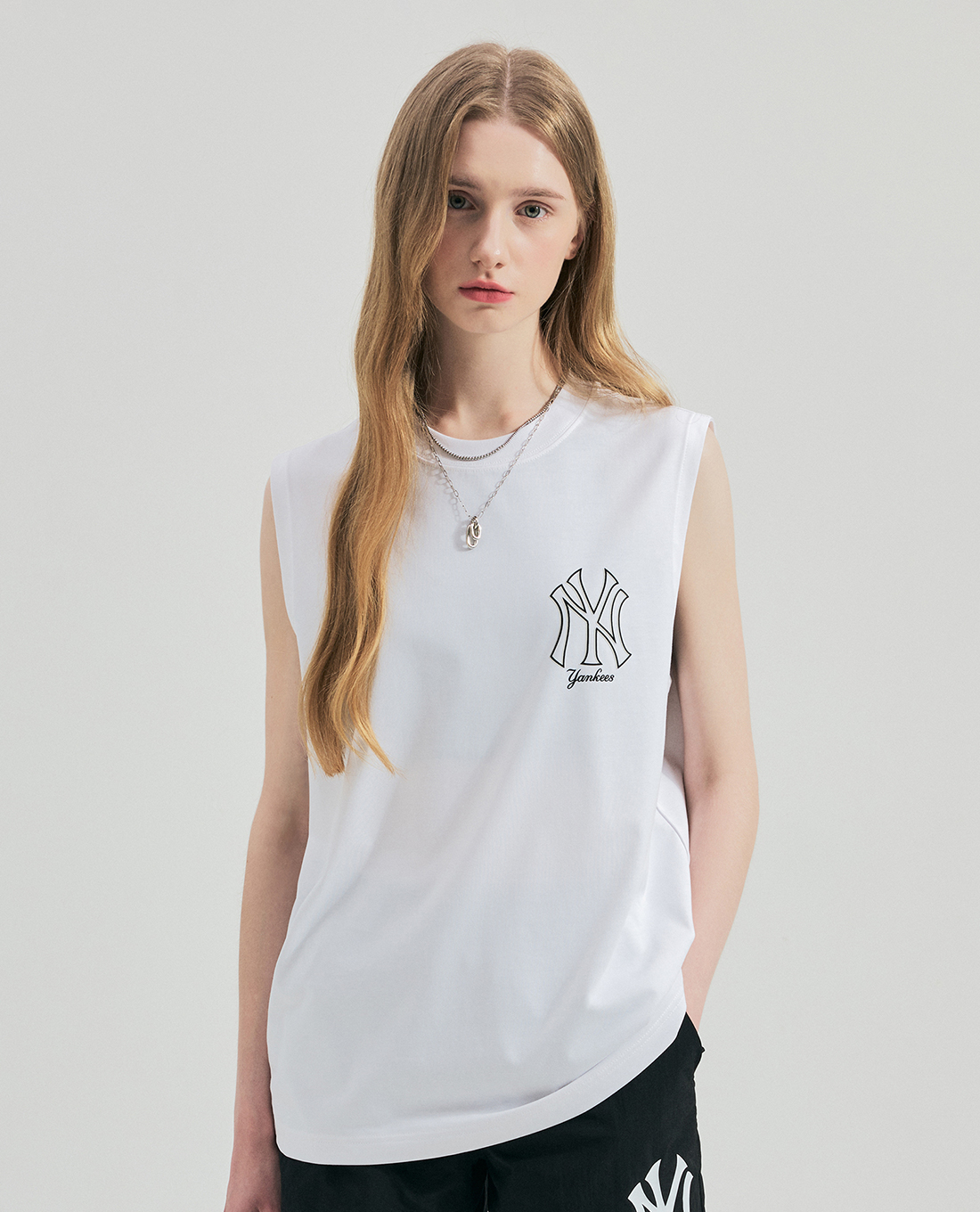 MLB - Áo ba lỗ unisex cổ tròn Basic Mega Logo Cool Tech