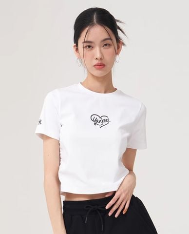  MLB - Áo croptop nữ cổ tròn tay ngắn Heart Athleisure 