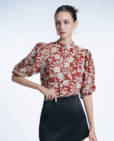  GIGI - Áo sơ mi cổ tròn tay phồng phối hoạ tiết nổi bật 