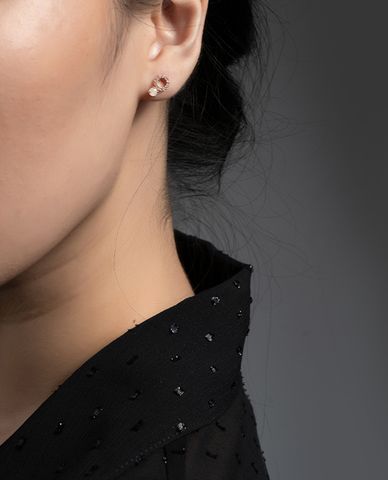  CECI - Khuyên tai nữ dạng vặn đính đá sang trọng 