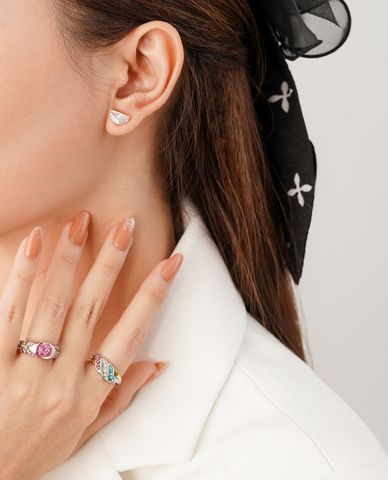  CECI - Khuyên tai nữ xỏ lỗ đính đá bán nguyệt lấp lánh 