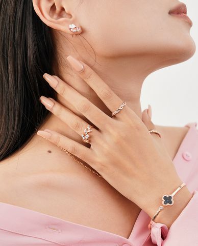  CECI - Nhẫn nữ xoắn vòng đính đá thời trang 