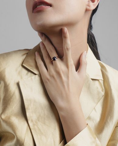  CECI - Nhẫn nữ mặt đính đá đơn giản 