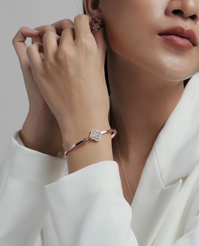  CECI - Vòng đeo tay nữ dạng mở thời trang 