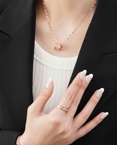  CECI - Vòng cổ nữ phối mặt hình trụ tròn đính đá độc đáo 