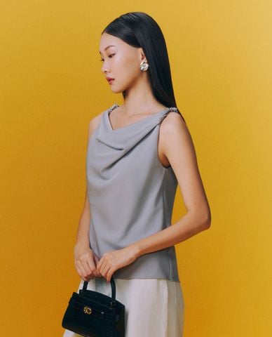  GIGI - Áo sát nách cổ đổ thời thượng 