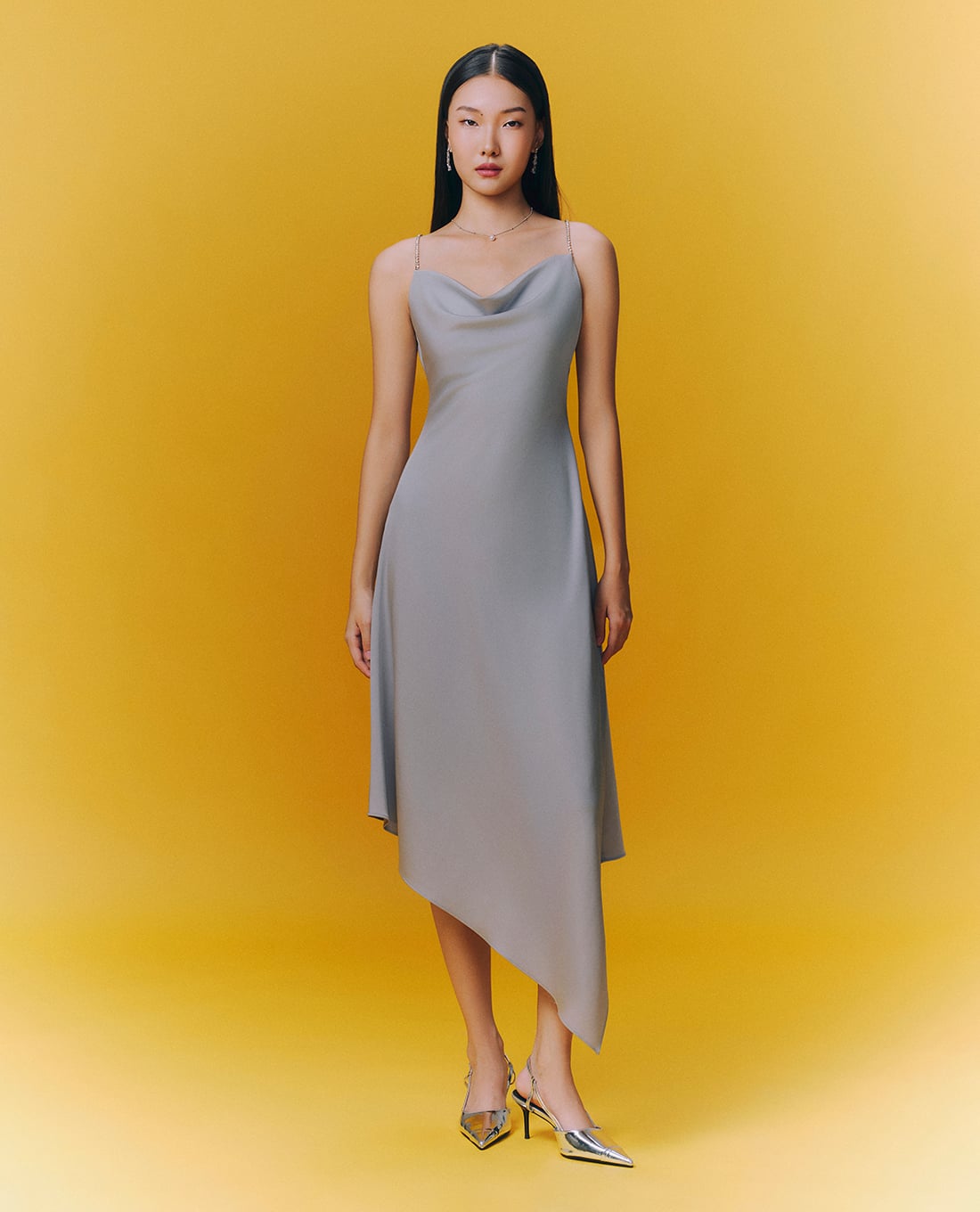 GIGI - Đầm hai dây midi cổ đổ sang trọng