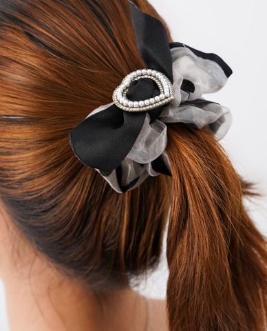  CECI - Dây buộc tóc nữ bản lớn phối mặt trái tim sang trọng 