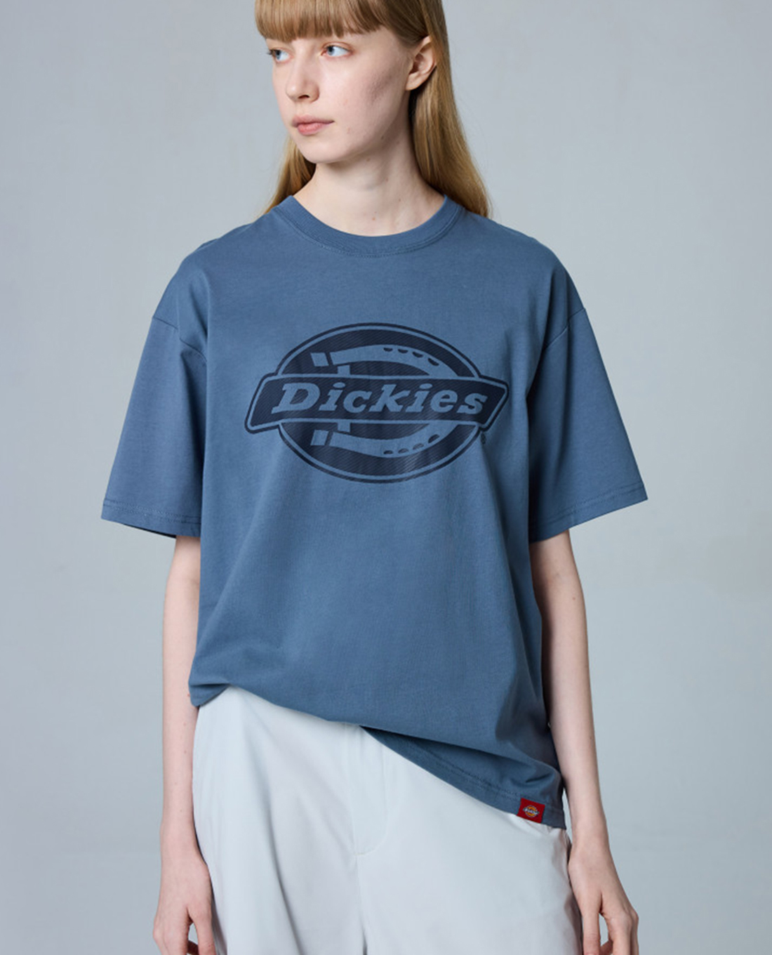 DICKIES - Áo thun unisex cổ tròn tay ngắn trẻ trung