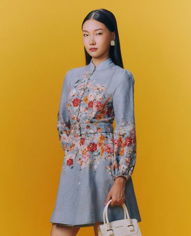  GIGI - Đầm sơ mi mini cổ cao tay dài phối thắt lưng trẻ trung 