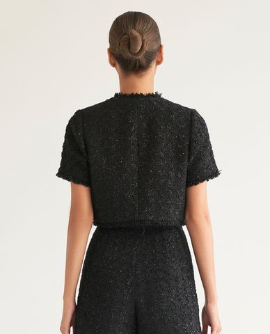  GIGI - Áo croptop nữ tay ngắn sang trọng 