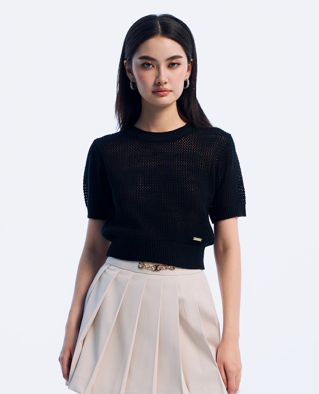 GIGI - Áo dệt kim croptop cổ tròn tay ngắn hiện đại
