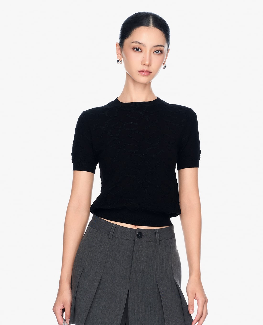 GIGI - Áo dệt kim nữ tay cổ tròn phom ôm tôn dáng