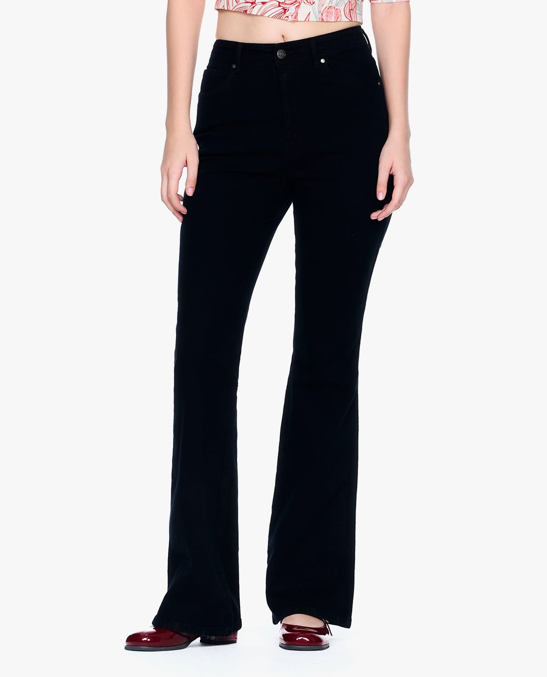 GIGI - Quần jeans nữ ống loe phom ôm hiện đại