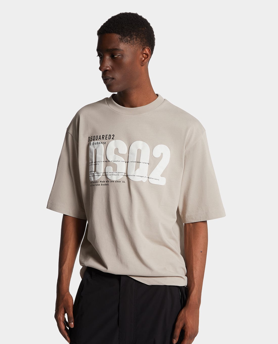 DSQUARED2 - Áo thun nam cổ tròn tay ngắn DSQ2