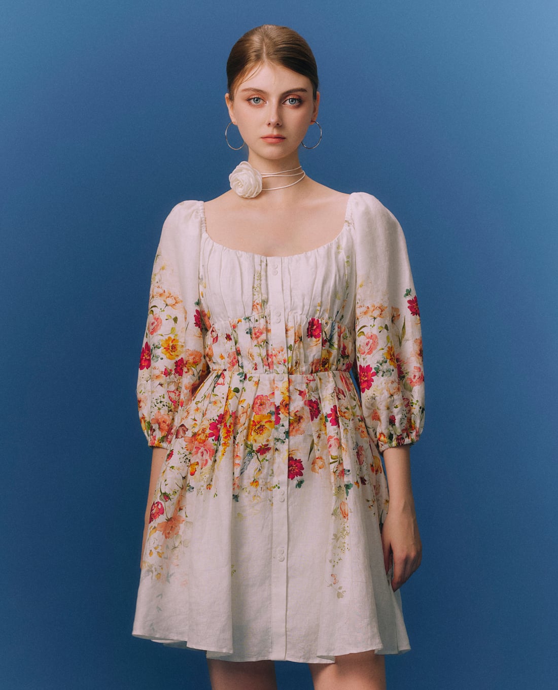 GIGI - Đầm mini cổ tròn tay bồng hoạ tiết hoa thời thượng