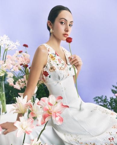  GIGI - Đầm sát nách midi cổ V in hoa thời trang 