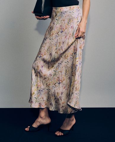  GIGI - Chân váy phom suông midi hoạ tiết hoa nữ tính 