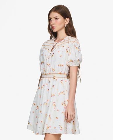  GIGI - Đầm mini cổ V tay phồng phối hoa nhí 