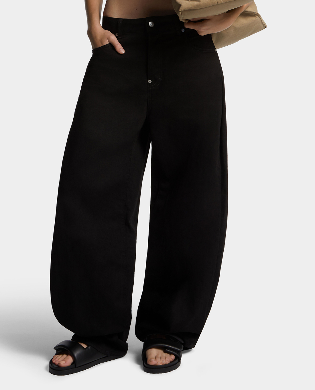 DSQUARED2 - Quần jeans nữ ống rộng Icon Black Bull