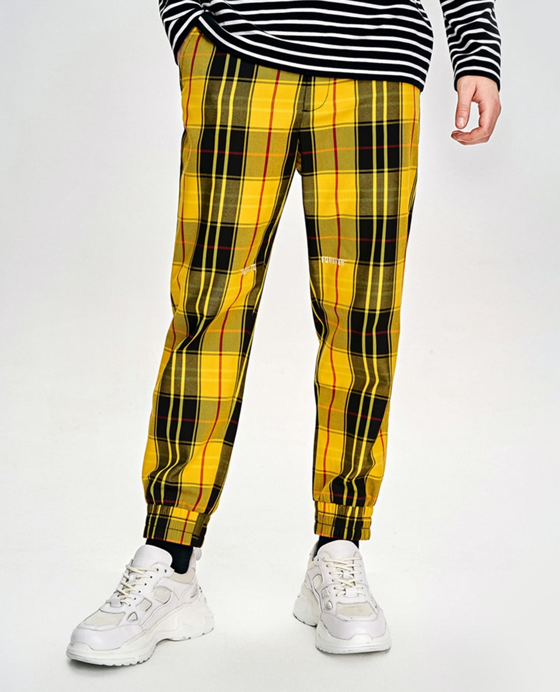 Quần Jogger nam ca rô Plaid Straight