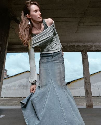  URBAN REVIVO - Áo trễ vai nữ tay dài hiện đại 2 In 1 Cold 