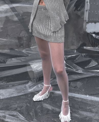  URBAN REVIVO - Chân váy dệt kim mini phom chữ A 