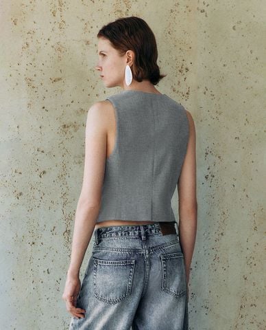  URBAN REVIVO - Áo khoác gilet nữ cổ V thanh lịch 