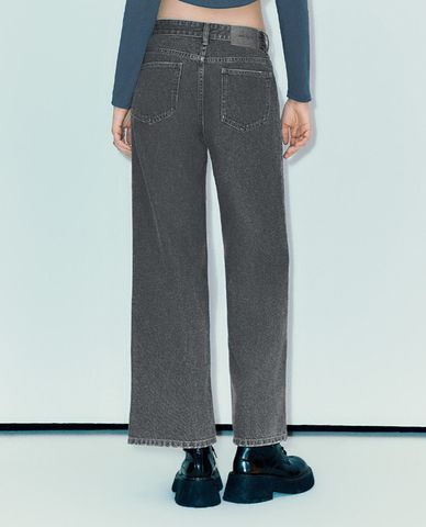  URBAN REVIVO - Quần jeans nữ ống rộng thời trang 