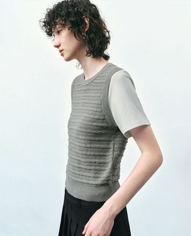  URBAN REVIVO - Áo thun nữ dệt kim cổ tròn tay ngắn 2 In 1 