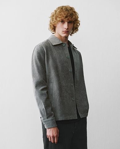  URBAN REVIVO - Áo khoác sơ mi nam cổ bẻ tay dài Button Up Straight 