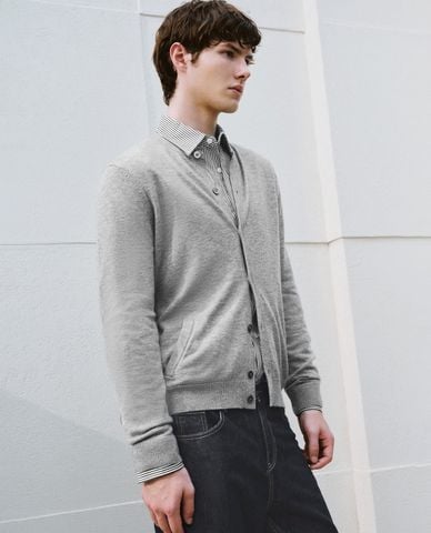  URBAN REVIVO - Áo khoác nam cardigan tay dài thanh lịch 