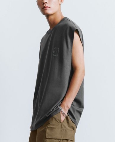  URBAN REVIVO - Áo ba lỗ nam cổ tròn phối hình in trẻ trung Printed 