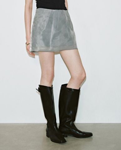  URBAN REVIVO - Chân váy chữ A phom mini nữ tính 