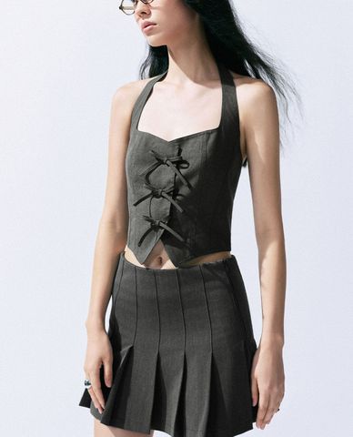  URBAN REVIVO - Áo sát nách nữ cổ yếm thời thượng 