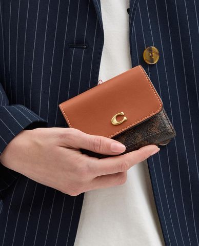  COACH - Ví nữ dáng ngắn Mila With Horse And Carriage Print 