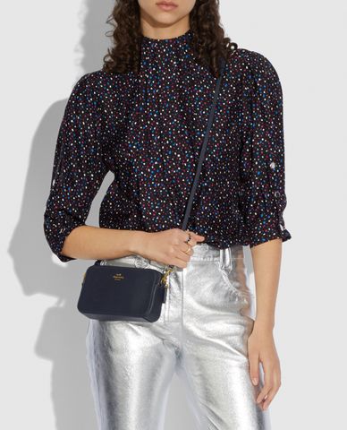  COACH - Ví cầm tay nữ chữ nhật phối zip Kira 