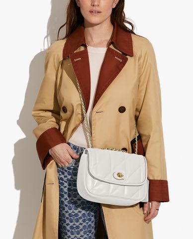  COACH - Túi đeo chéo nữ nắp gập Pillow Madison 